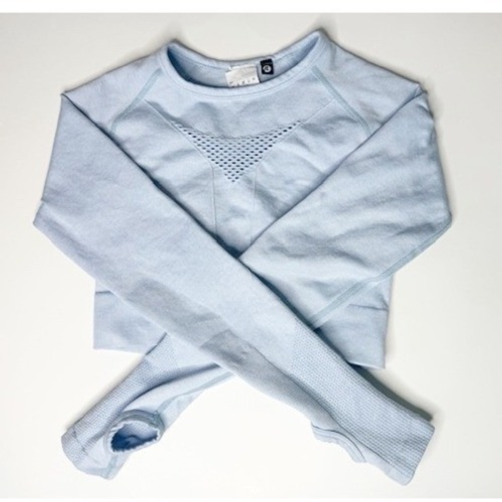 AYBL Long Sleeve Crop Top Womens XS Blue Excellent Seamless Mesh Cutout Workout